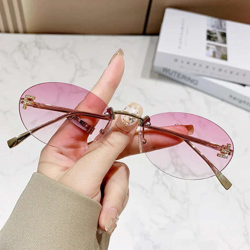 Bold Euro American Frameless Sunglasses Look